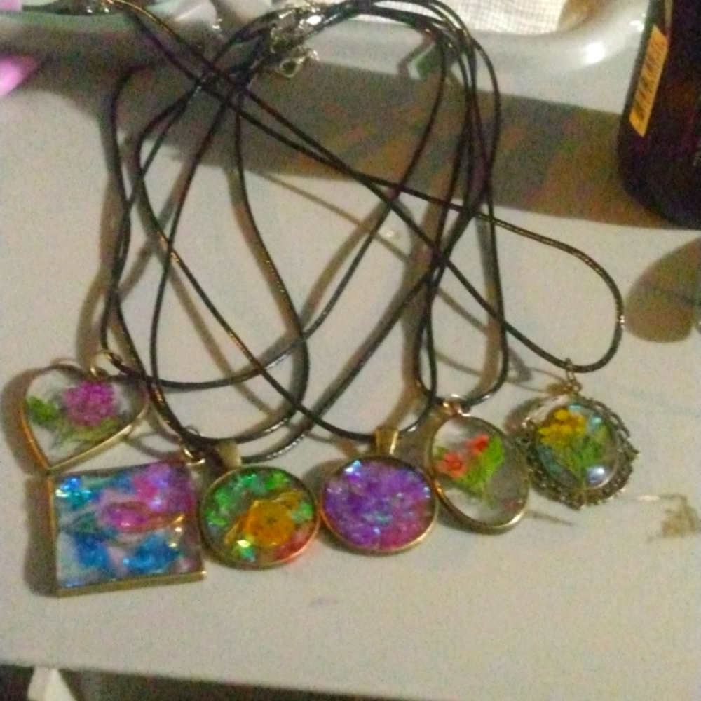 Necklaces on leather stings